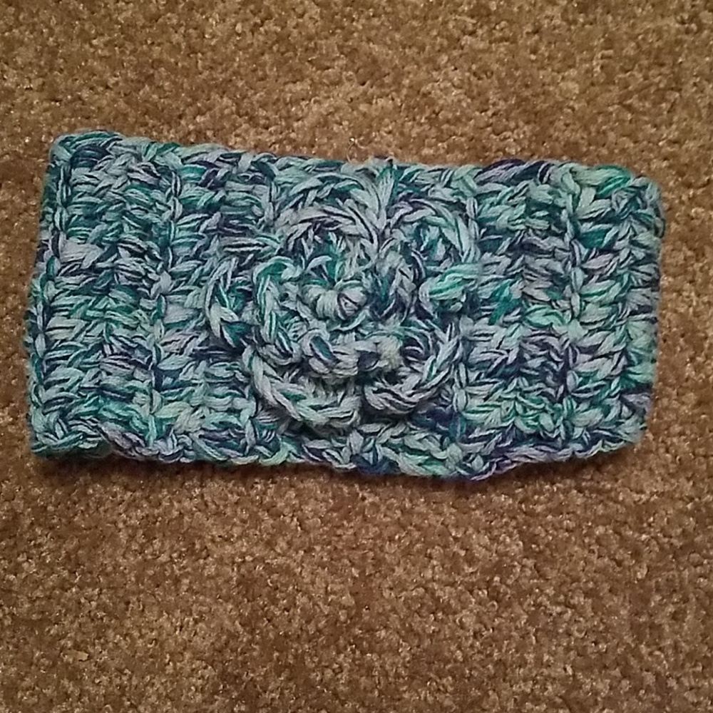 Crocheted head wrap